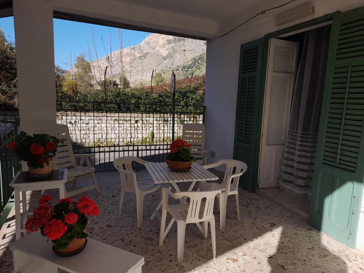 Casa Vacanze Ciccine Capaci Eksteriør billede