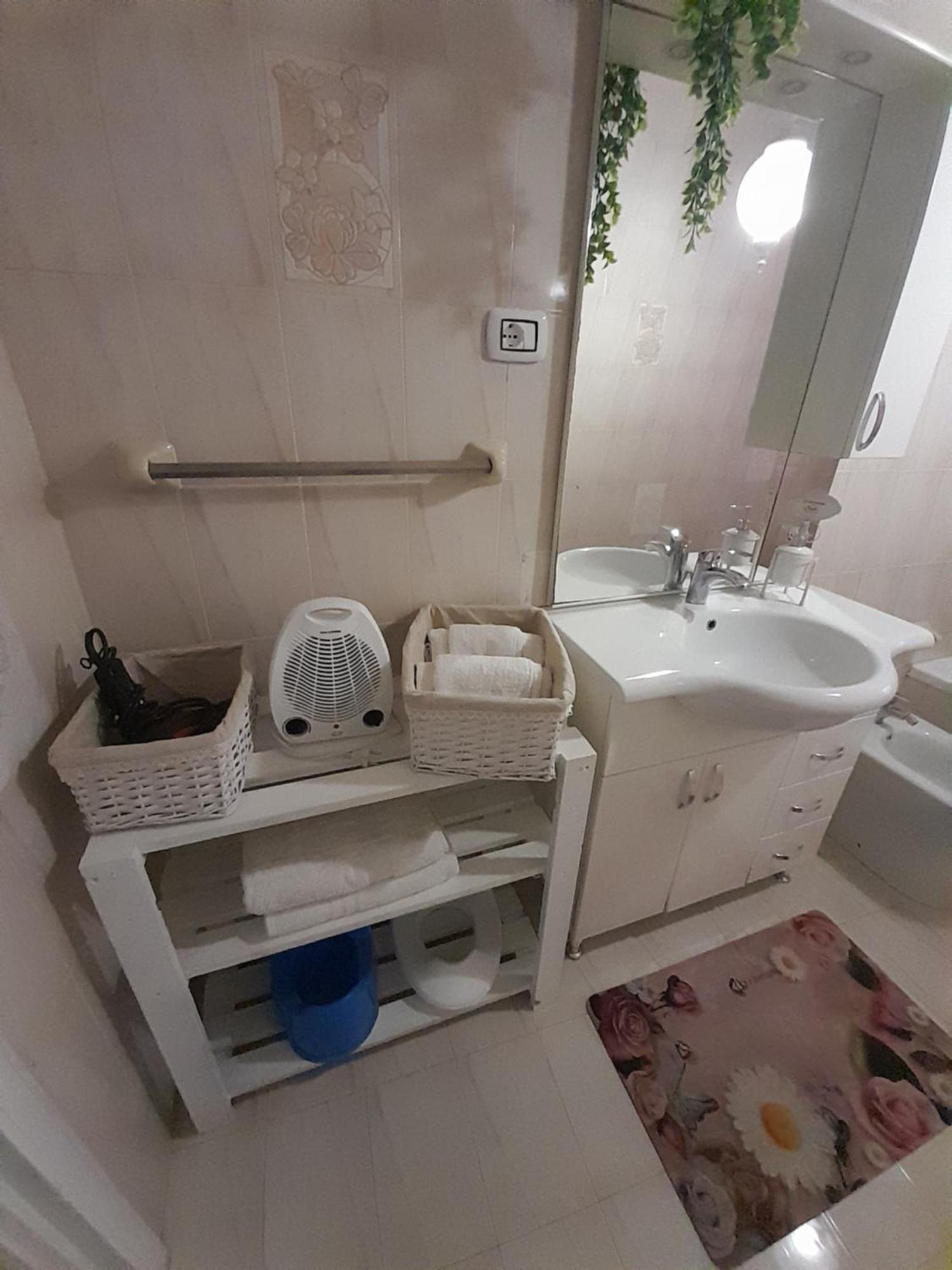 Casa Vacanze Ciccine Capaci Eksteriør billede